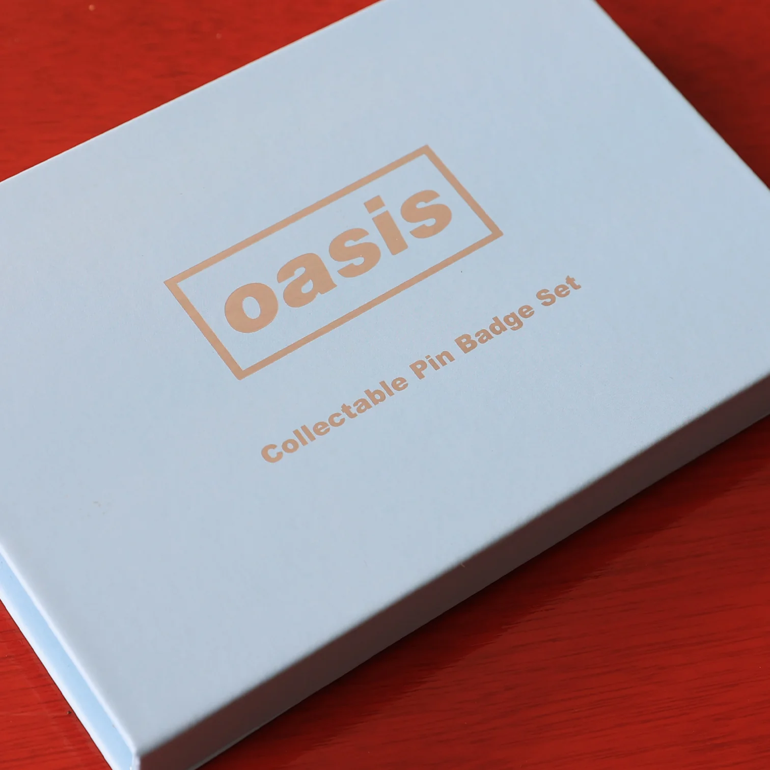 Oasis Collectable Pin Badge Box Set - New Item