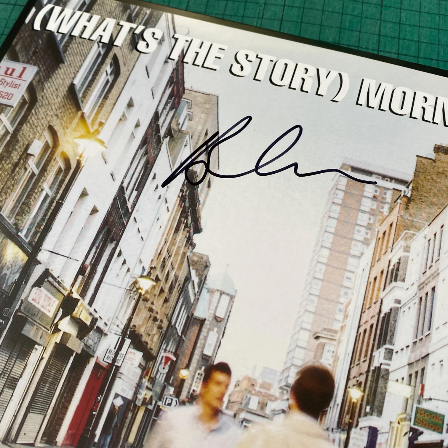 Oasis - Morning Glory - Unplayed Vinyl - Signed - New Item
