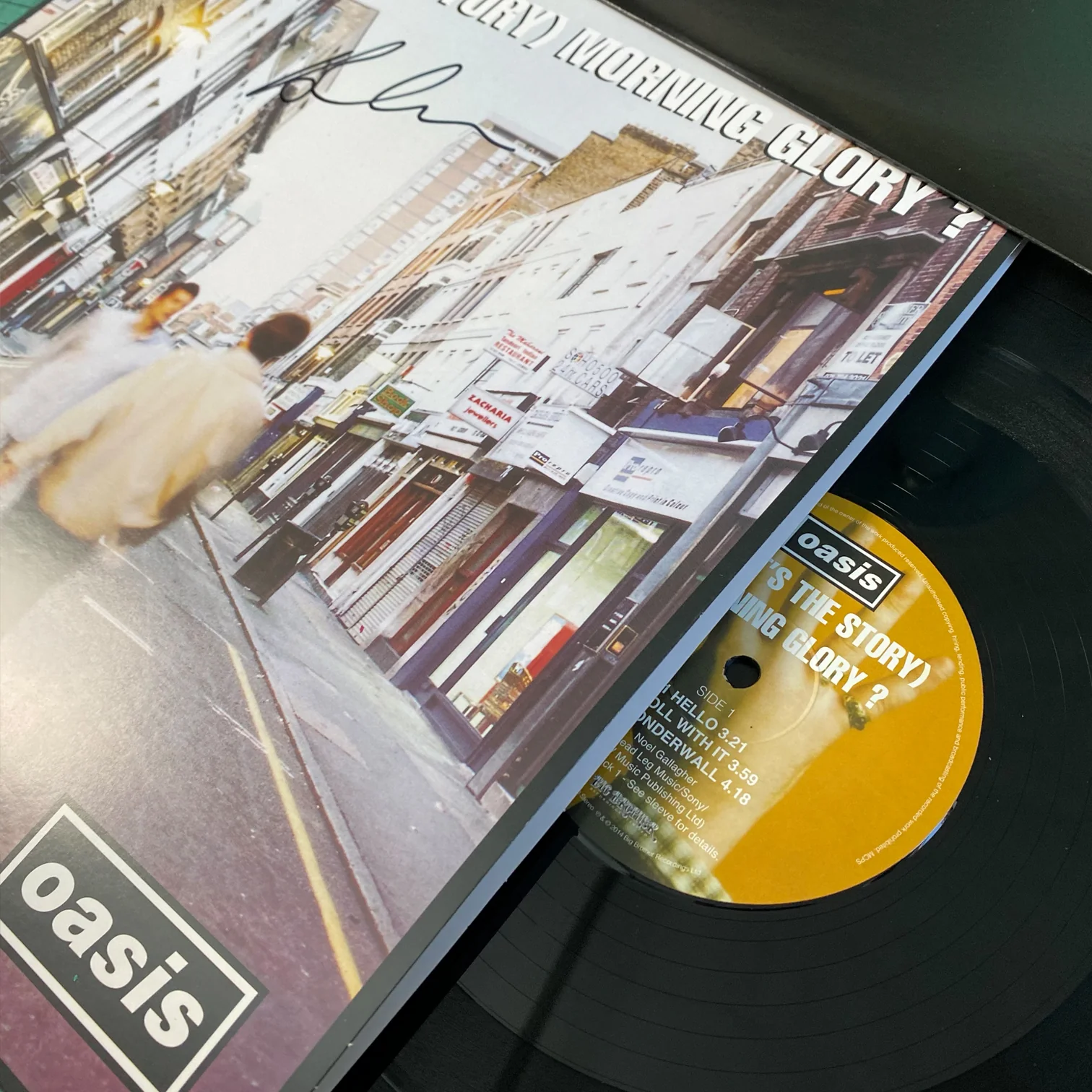 Oasis - Morning Glory - Unplayed Vinyl - Signed - New Item - Image 2
