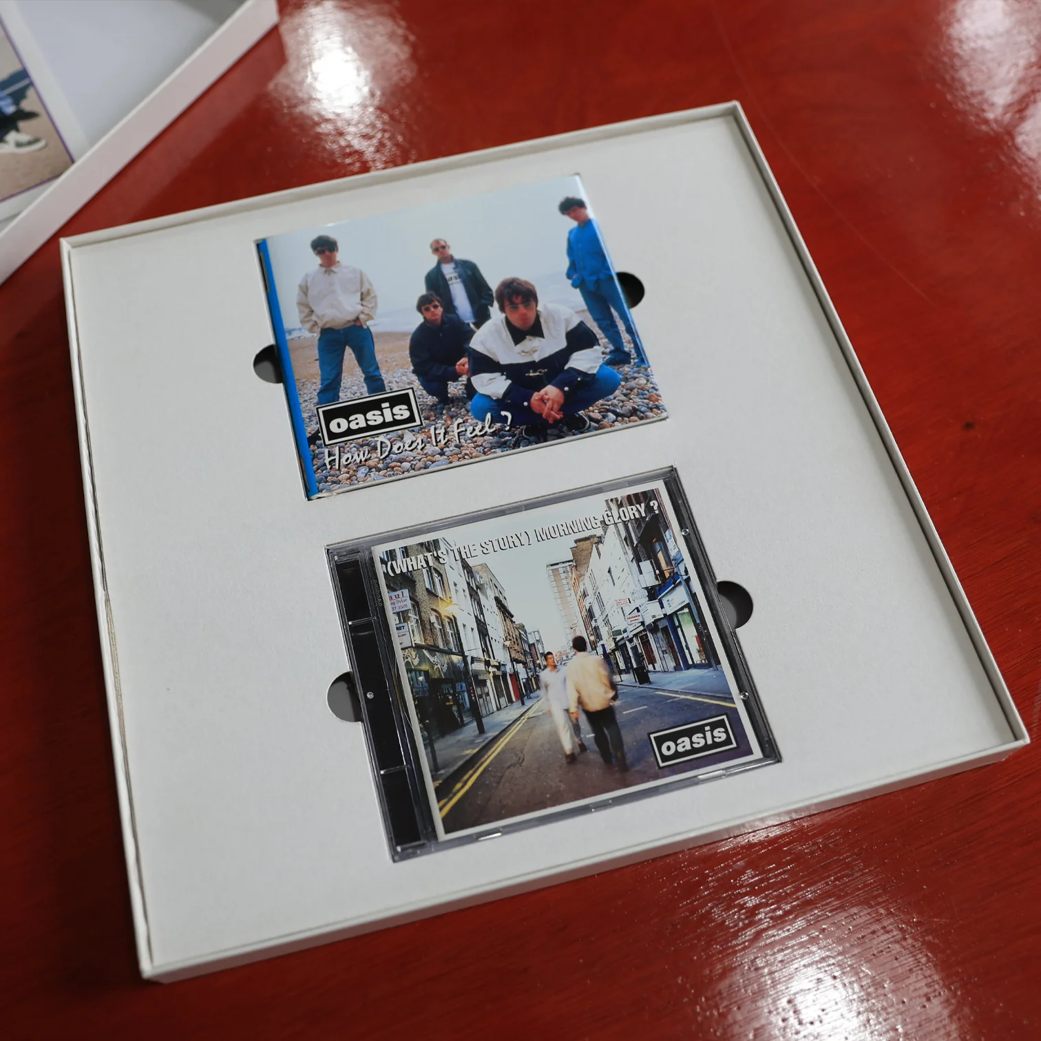 Oasis - Unofficial Morning Glory Box Set - New Item - Image 4